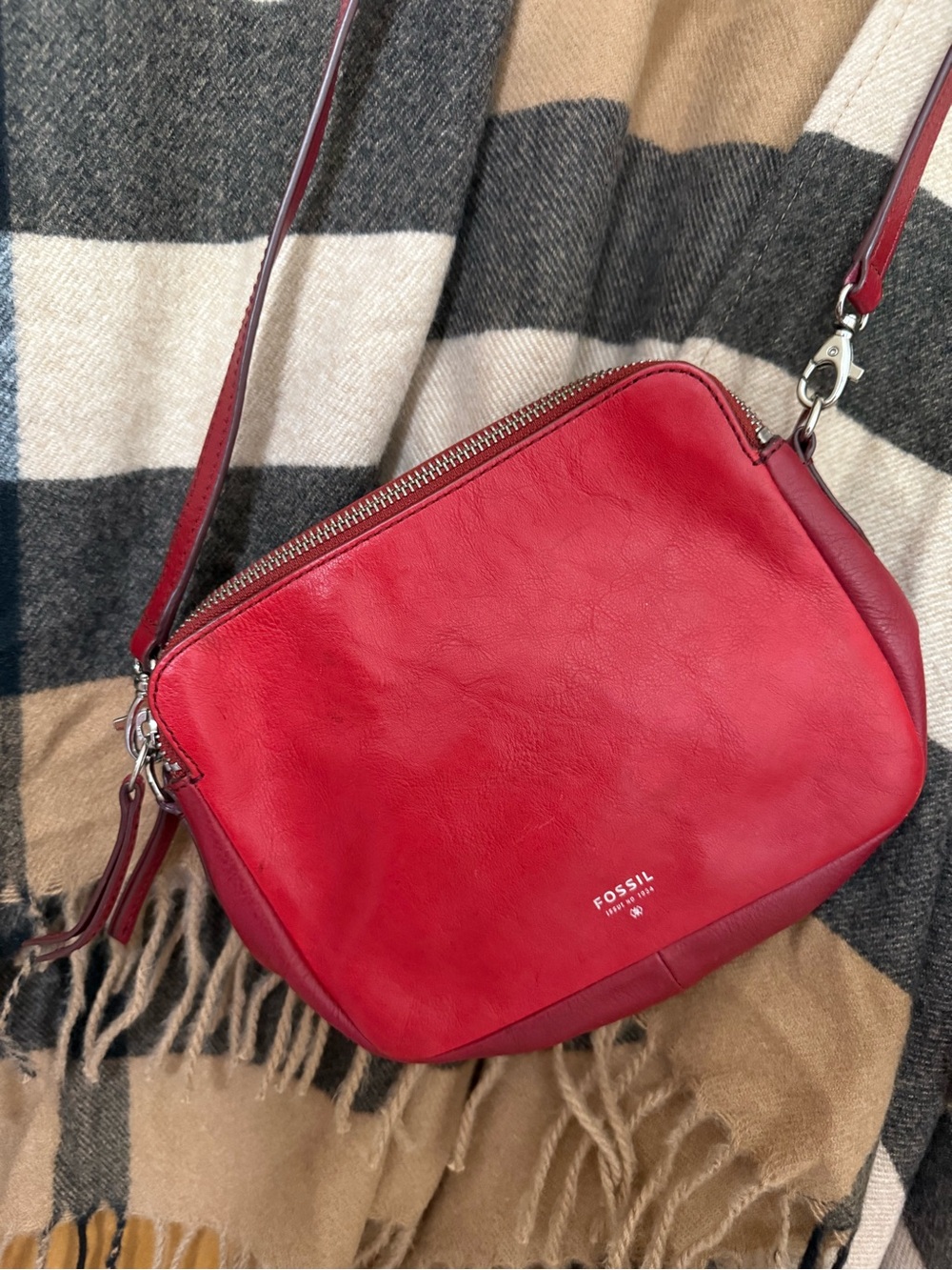 Fossil Red Leather Zip Crossbody Bag